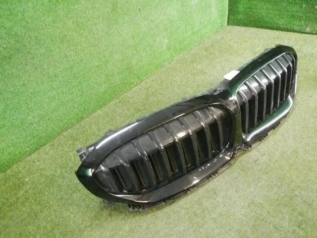 Воздуховод радиатора левый верхний для BMW 3er G20 2018+ на фотографиях