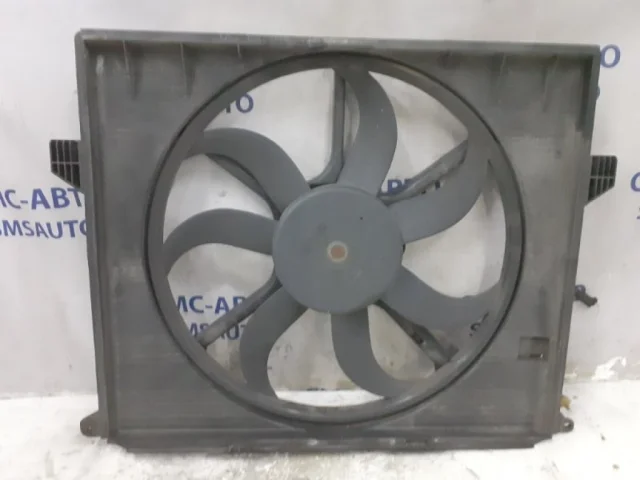 Вентилятор радиатора охлаждения ДВС для Mercedes-Benz M class W164 2005-2011 на фотографиях