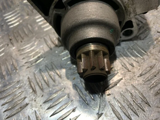 Стартер для Volkswagen Golf VI (5K) 2008-2012 на фотографиях