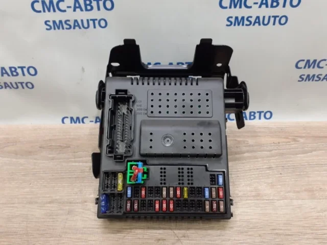 CEM Центральный электронный модуль для Volvo XC90 I C 2002-2014 на фотографиях