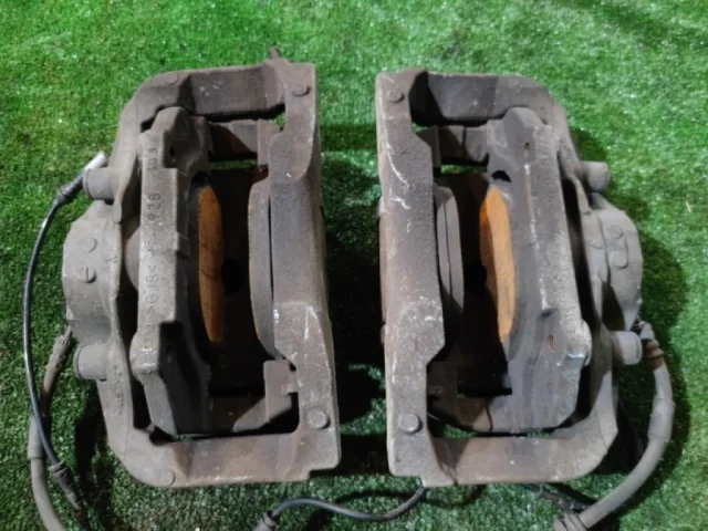 Диски тормозные передние (комплект) для BMW 5er Ф10 2010-2013 на фотографиях