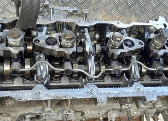 Двигатель для Nissan Navara D40 rest 2010-2015 на фотографиях