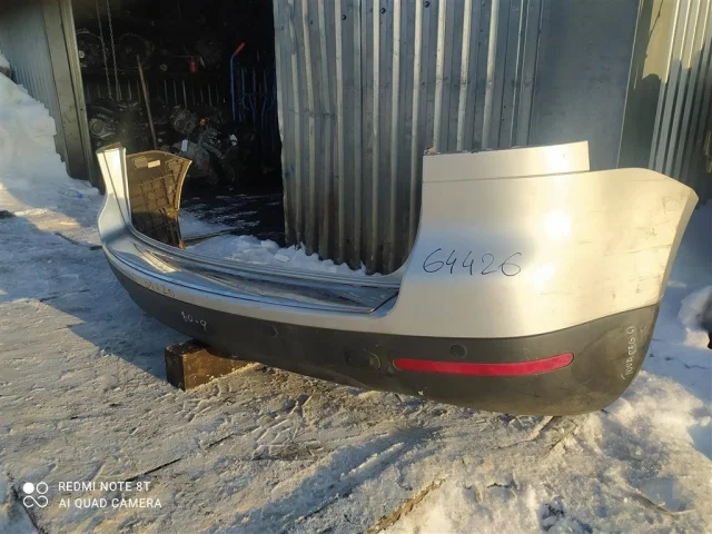 Накладка заднего бампера для Volkswagen Touareg I (7L) 2002-2010 на фотографиях