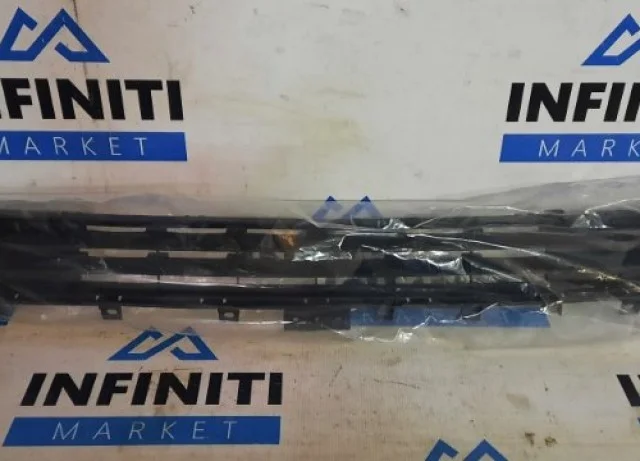 Решетка переднего бампера для Infiniti Q Q50 V37 2013-2021 на фотографиях