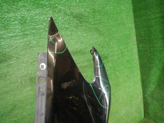 Крыло правое для BMW 5er G30 2016-2023 на фотографиях