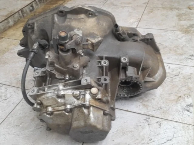 МКПП для Chevrolet Cruze 1 J300 Хэтчбек 2009-2015 на фотографиях