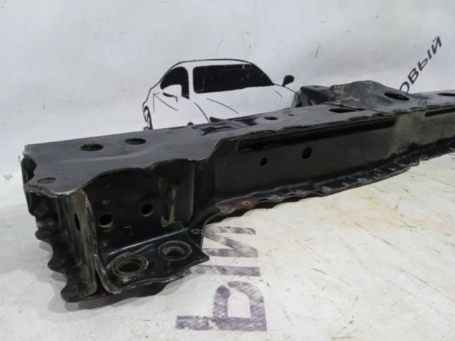 Подрамник двигателя для Toyota Corolla E140/E150 Седан 2006-2013 на фотографиях