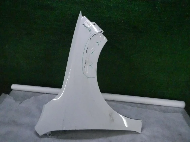 Крыло правое для Skoda Rapid I rest NH3 2017-2020 на фотографиях