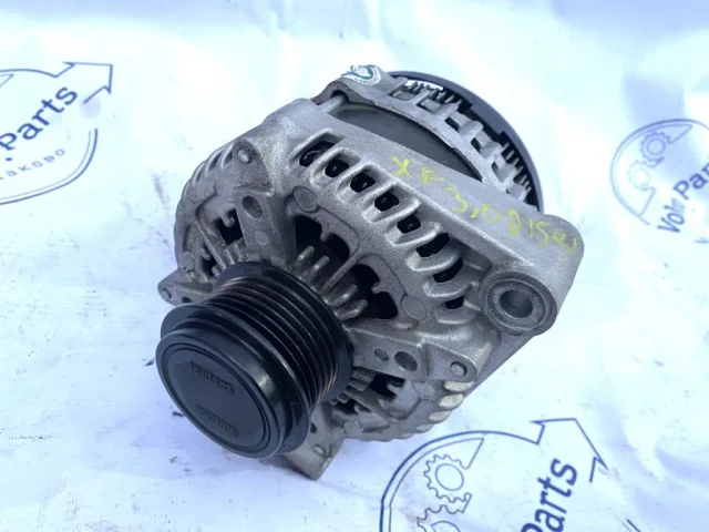 Генератор для Jaguar XF X250 2008-2016 на фотографиях