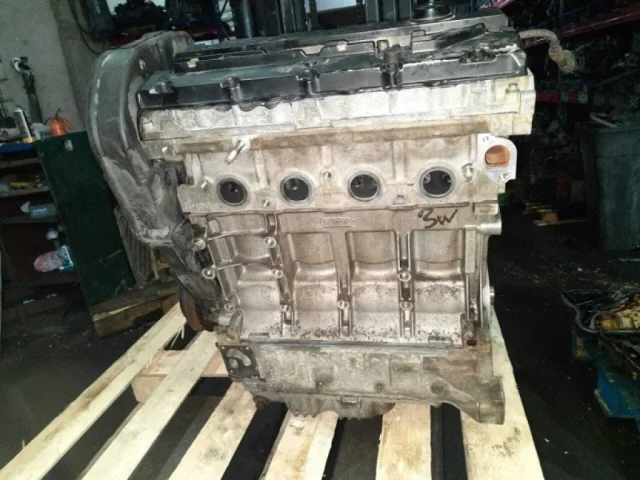 Двигатель без навесного для Rover 45 2000-2006 на фотографиях