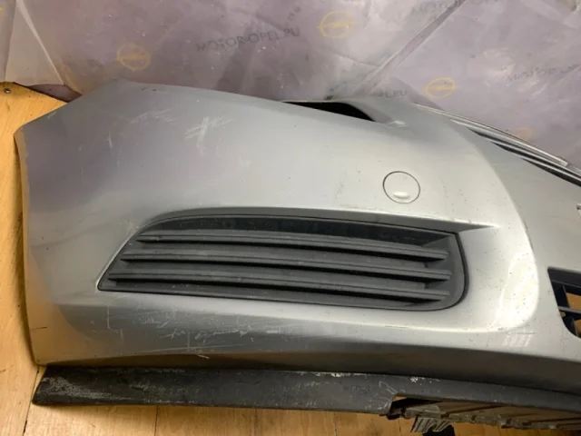 Бампер передний для Opel Insignia Универсал A 2008-2017 на фотографиях