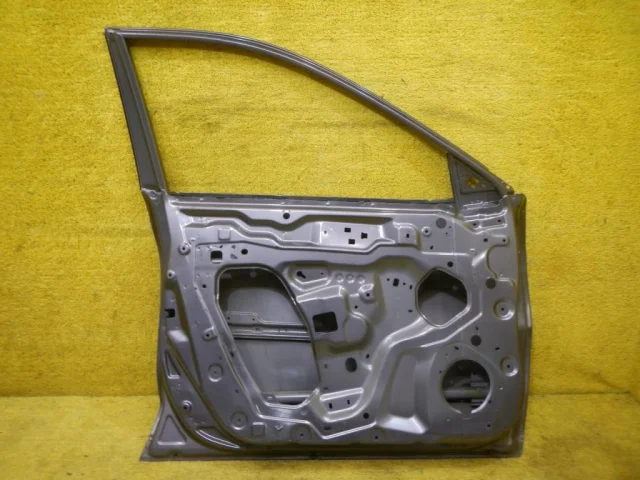 Дверь передняя левая для Nissan X-Trail T32 JDM 2013-2022 на фотографиях