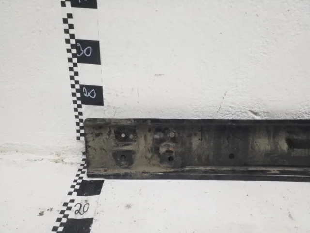 Усилитель заднего бампера для Toyota Corolla E140/E150 Седан 2006-2013 на фотографиях