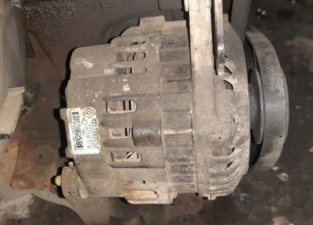 Генератор для Renault Logan 2005-2015 (LS) на фотографиях