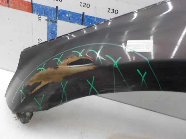 Крыло левое для Suzuki Grand Vitara 2005-2014 на фотографиях