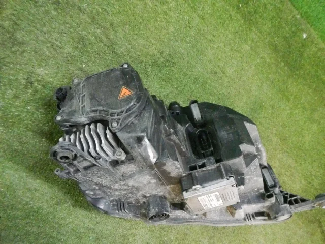 Фара левая для Skoda Rapid I rest NH3 2017-2020 на фотографиях