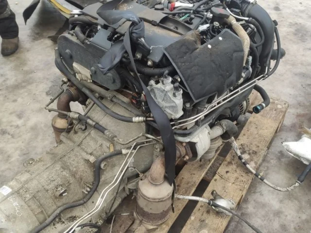 Продажа двигателя 276DT