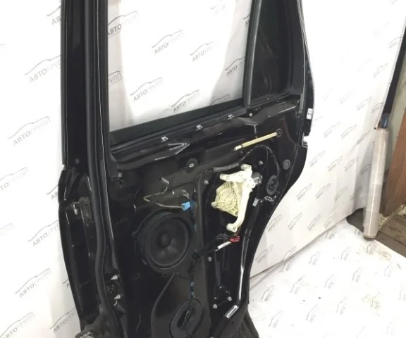 Дверь задняя правая для Land Rover Range Rover Sport L494 2013-2017 на фотографиях