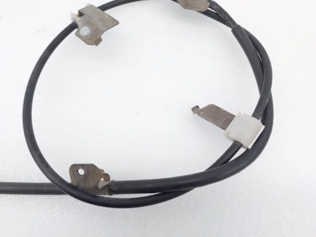 Трос ручника левый для Toyota Corolla E160/E180 Седан (RU) 2012-2016 на фотографиях