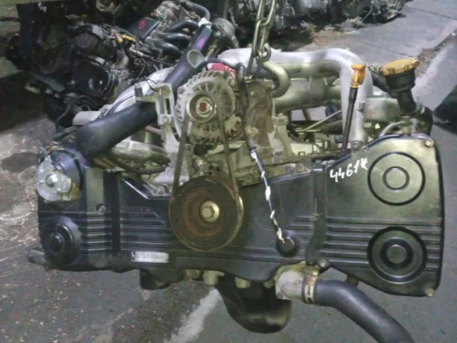 Двигатель без навесного для Subaru Legacy BM/B14 2009-2013 на фотографиях