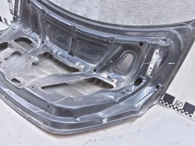 Дверь багажника для Hyundai Solaris 1 RB (2011-2013) на фотографиях