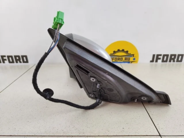 Зеркало боковое левое для Volvo C30 MK 2006-2013 на фотографиях