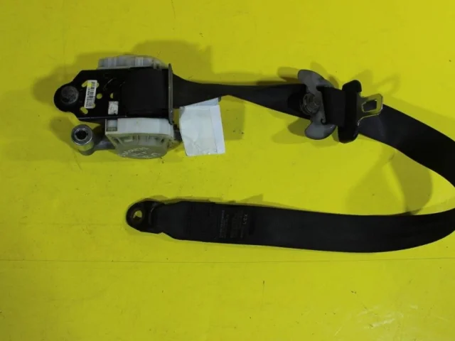 Накладка панели приборов для Hyundai Solaris 1 RB (2011-2013) на фотографиях