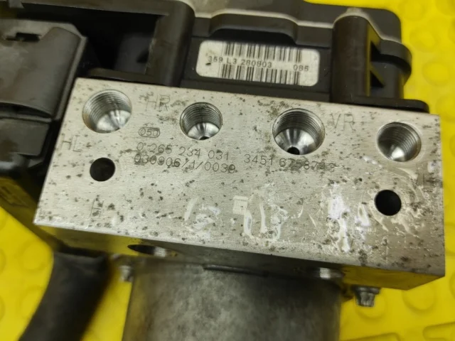 Блок ABS для BMW 5er Е60 2003-2010 на фотографиях