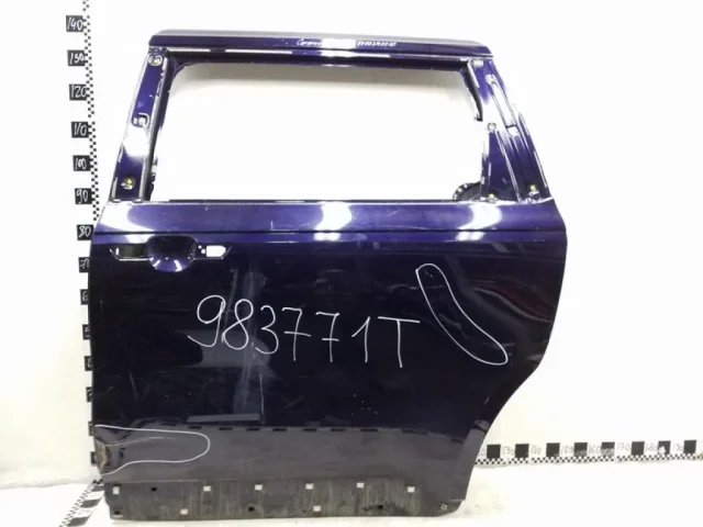 Двери для Kia Carnival 4 KA4 2020+ на фотографиях