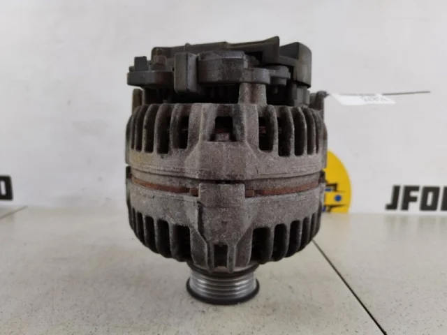 Генератор для Opel Zafira B 2005-2015 на фотографиях