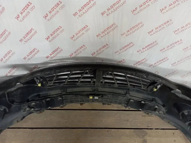 Бампер передний для Infiniti Q Q70 Y51 2013-2018 на фотографиях