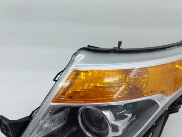 Фара левая для Ford Explorer U502 2011-2016 на фотографиях