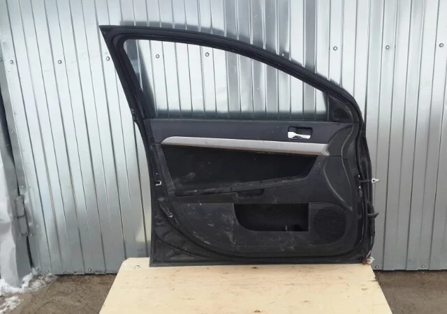 Дверь передняя левая для Mitsubishi Lancer 10 Седан CY 2007-2011 на фотографиях