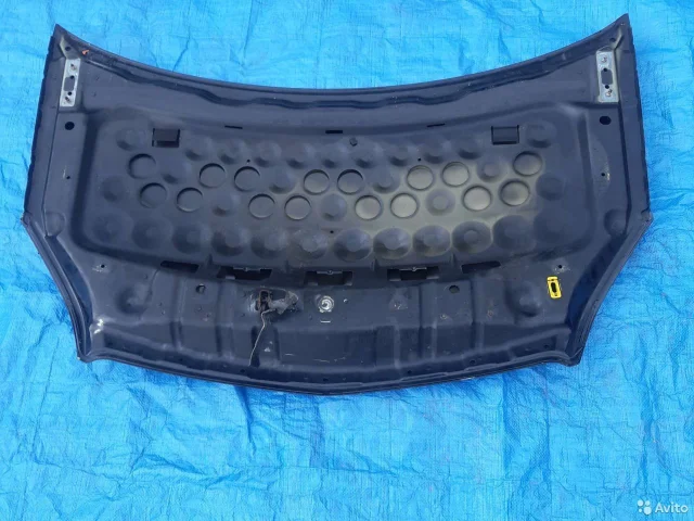 Капот для Opel Zafira B 2005-2015 на фотографиях