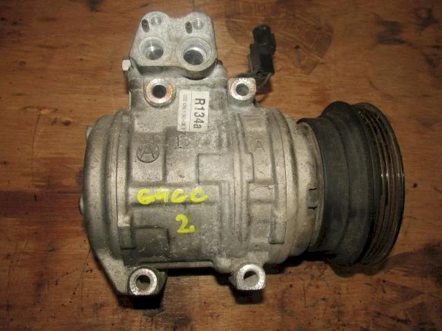 Компрессор кондиционера для Hyundai Elantra XD 2000-2009 на фотографиях