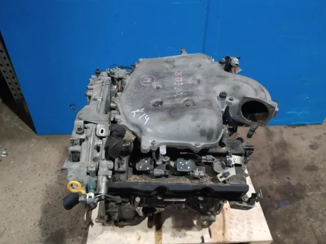 Двигатель без навесного для Infiniti M Y50 2005-2010 на фотографиях