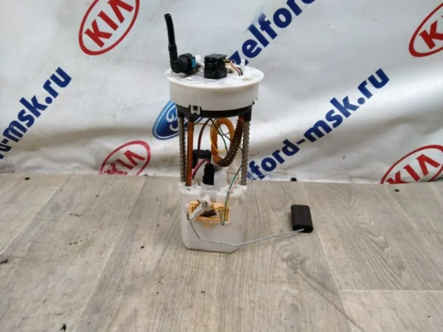 Топливный насос для Suzuki Grand Vitara 2005-2014 на фотографиях