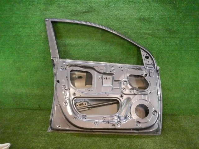 Дверь передняя левая для Hyundai Solaris 2 (2017-2022) на фотографиях