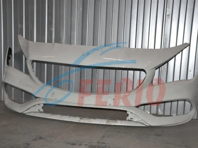 Бампер для Mercedes-Benz CLA class C117 2013-2019 на фотографиях