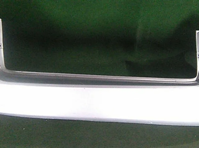 Бампер задний для Toyota Corolla E120/E130 Хэтчбек 2001-2007 на фотографиях