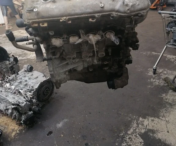 Двигатель для Toyota RAV4 XA40 2013-2015 на фотографиях