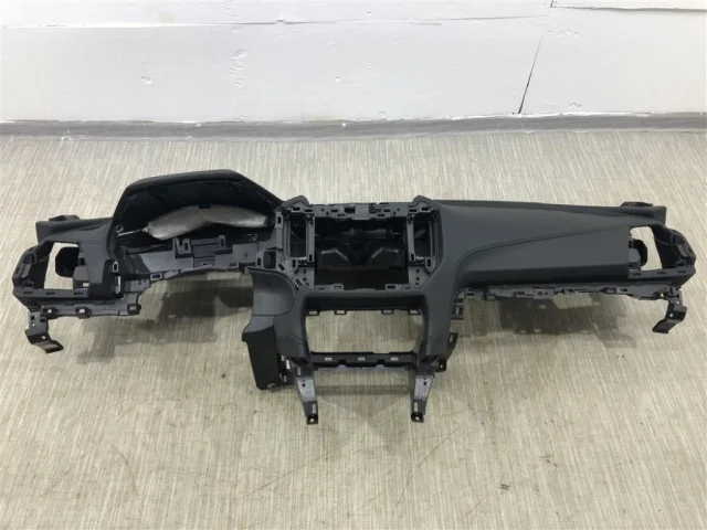 Подушка безопасности пассажира для Subaru Forester SK 2019+ на фотографиях