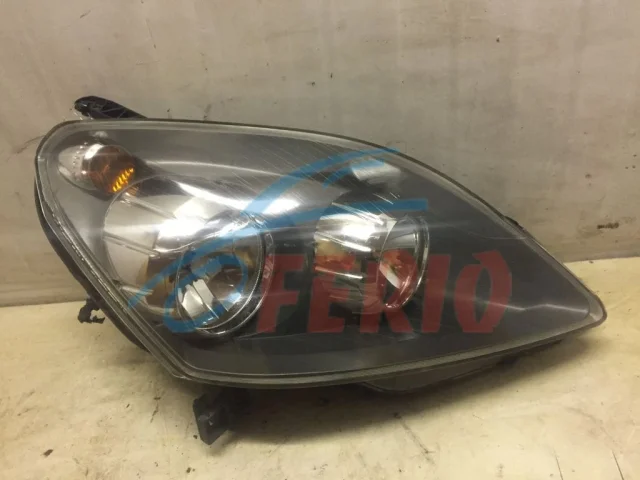 Фара правая для Opel Zafira B 2005-2015 на фотографиях