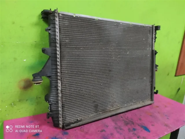 Радиатор охлаждения ДВС для Volkswagen Touareg I (7L) 2002-2010 на фотографиях