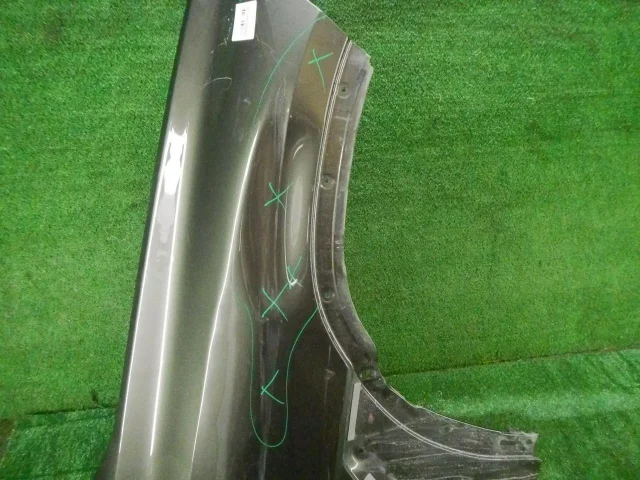 Крылья для BMW X6 G06 2019+ на фотографиях