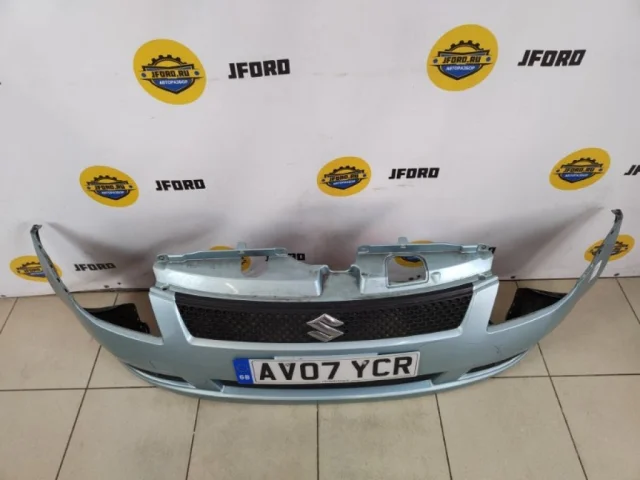 Бампер передний для Suzuki Swift Хэтчбек 3-d 2004-2010 на фотографиях