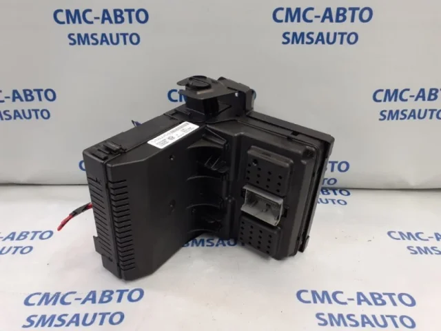 CEM Центральный электронный модуль для Volvo XC90 I C 2002-2014 на фотографиях