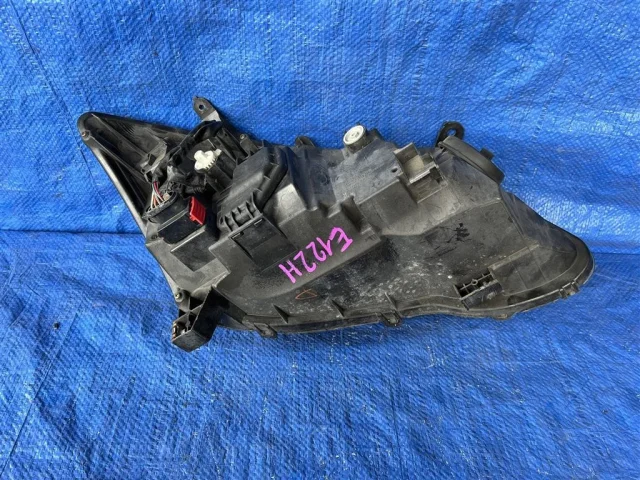 Бампер для Toyota Corolla E120/E130 Хэтчбек 2001-2007 на фотографиях