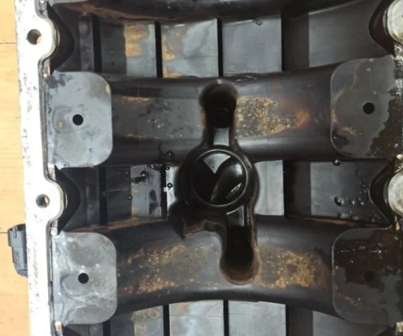 Поддон картера для Opel Zafira B 2005-2015 на фотографиях