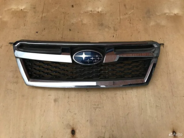 Решетка радиатора для Subaru Legacy BM/B14 2009-2013 на фотографиях